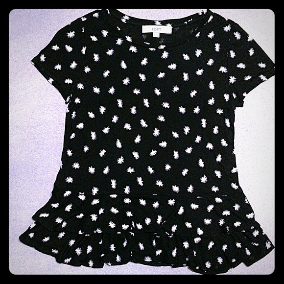 LOFT Tops - LOFT Tiered Ruffle Hem Tee